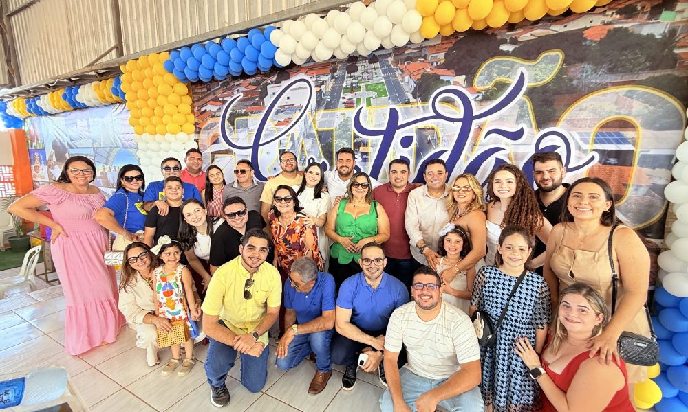 Prefeitura de Serra do Mel realiza confraternização marcada por homenagens ao prefeito Bibiano