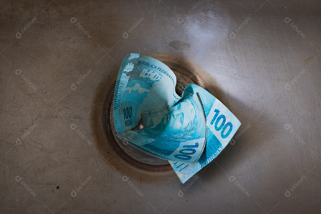 ASSISTÊNCIA SOCIAL OU FOLHA DE PAGAMENTO? MAIS DE 60% DO ORÇAMENTO VAI PARA SALÁRIOS EM PORTO DO MANGUE