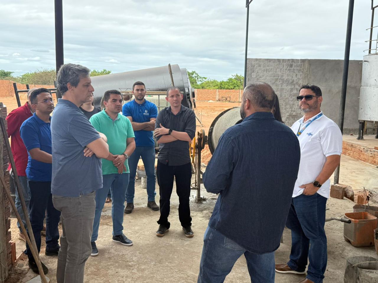 Serra do Mel pode firmar parceria com Instituto Riachuelo e Sebrae para reaproveitamento da poda do caju e subprodutos