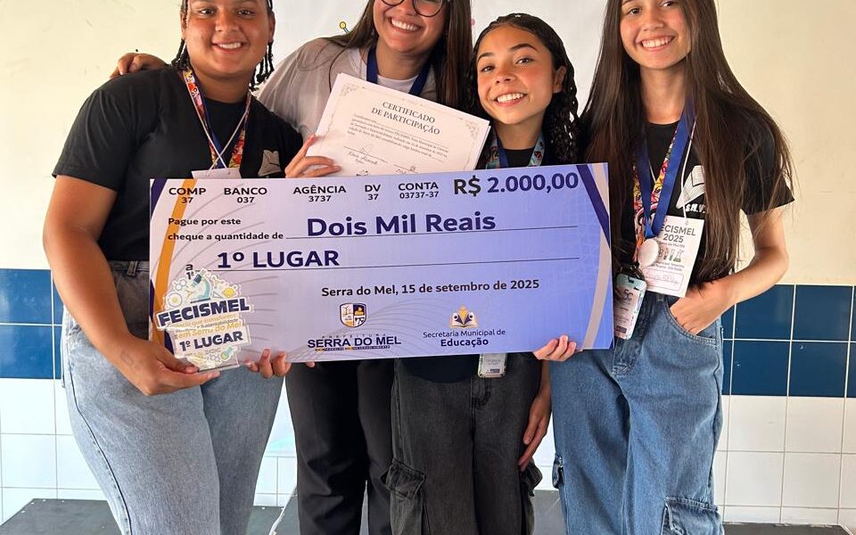 Alunas da rede municipal de Serra do Mel criam site para auxiliar na alfabetização