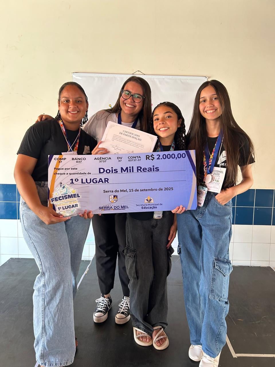 Alunas da rede municipal de Serra do Mel criam site para auxiliar na alfabetização