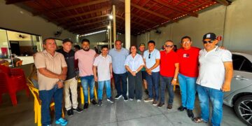 Samanda recebe apoio do prefeito, vice, ex-prefeitos e oito dos nove vereadores de Felipe Guerra
